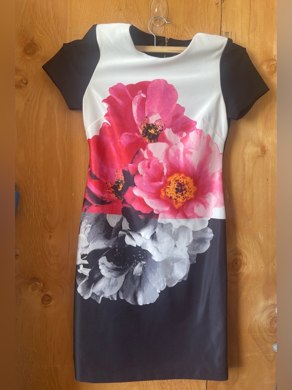 Vince Camuto Black White Sheath Dress with Pink Floral Print